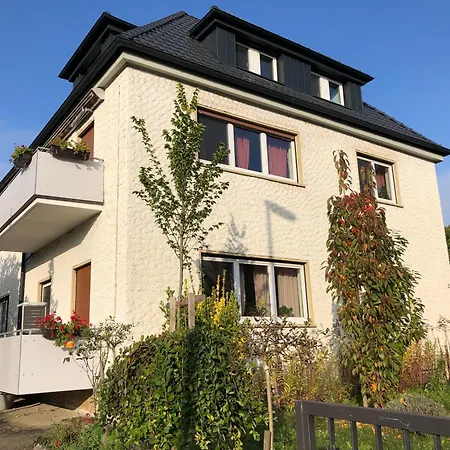 In Rot, Fraenkisches Design, Balkon In Nur 50 Schritten Zum Radweg, Ideal For Long Stay, Relocation Lägenhetshotell
